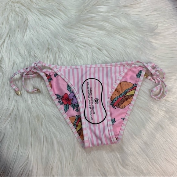 NWT Wildfox Hamburger/Club Stripe Bikini Bottom - Picture 9 of 13